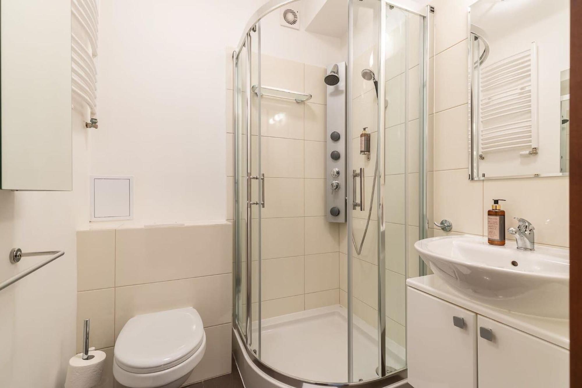 ורשה Rent Like Home - Sniadeckich 1/15 מראה חיצוני תמונה
